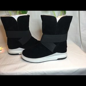 Black ankle high Stylish Boots